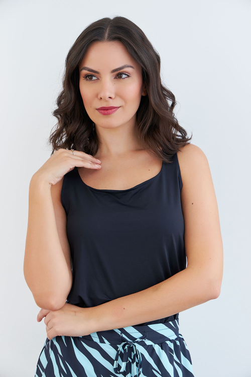 REGATA ADRIANA PRETO